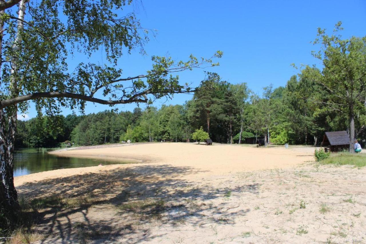 Ferienwohnung Am See Kromlau Bagian luar foto