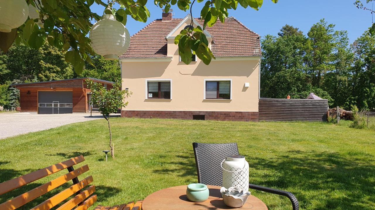 Ferienwohnung Am See Kromlau Bagian luar foto